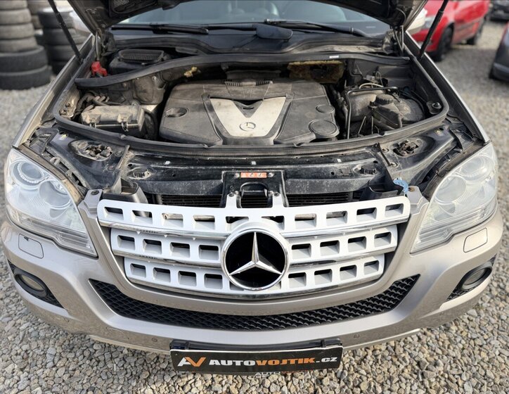 Mercedes-Benz Třídy M Kombi 3,0 l 165 kw