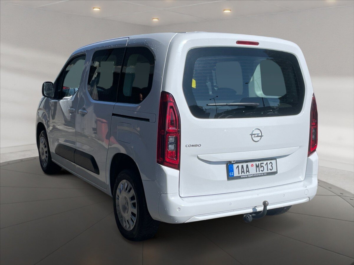 Opel Combo Skříň 1,2 l 81 kw