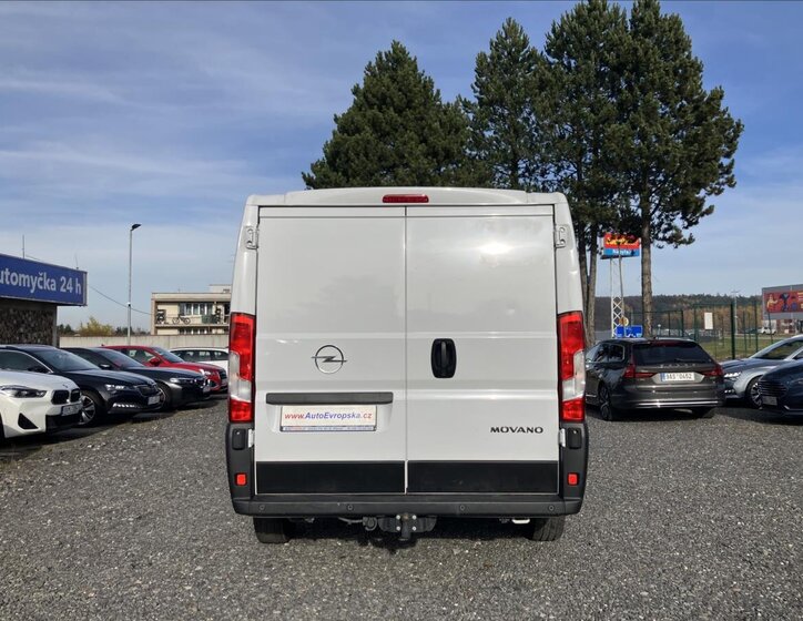 Opel Movano Skříň 2,2 l 103 kw