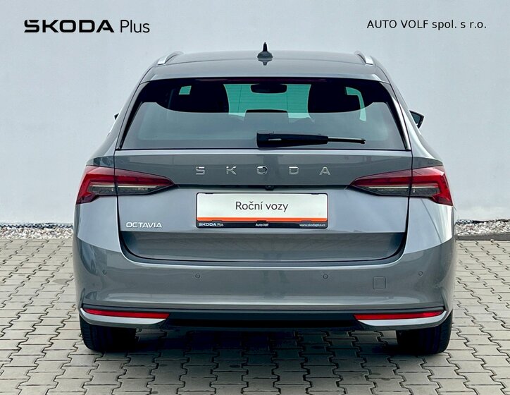 Škoda Octavia 10
