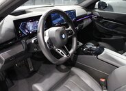 BMW Řada 5 Kombi 3,0 l 210 kw