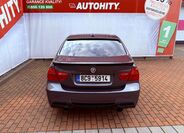 BMW Řada 3 8