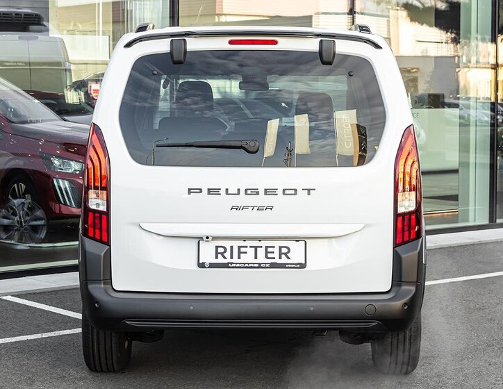 Peugeot Rifter MPV 1,5 l 0