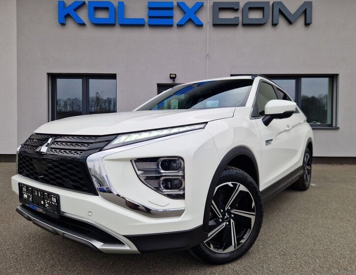 Mitsubishi Ostatní SUV / Terénní 2,4 l 138 kw
