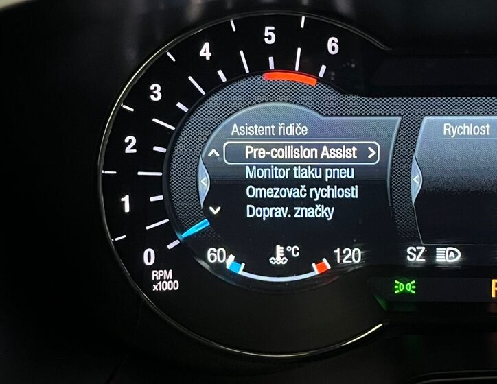 Ford Mondeo Kombi 2,0 l 110 kw