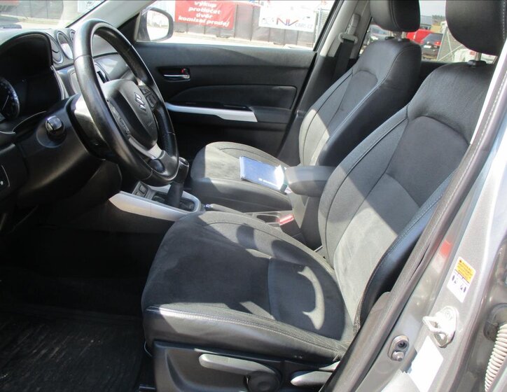 Suzuki Vitara 7