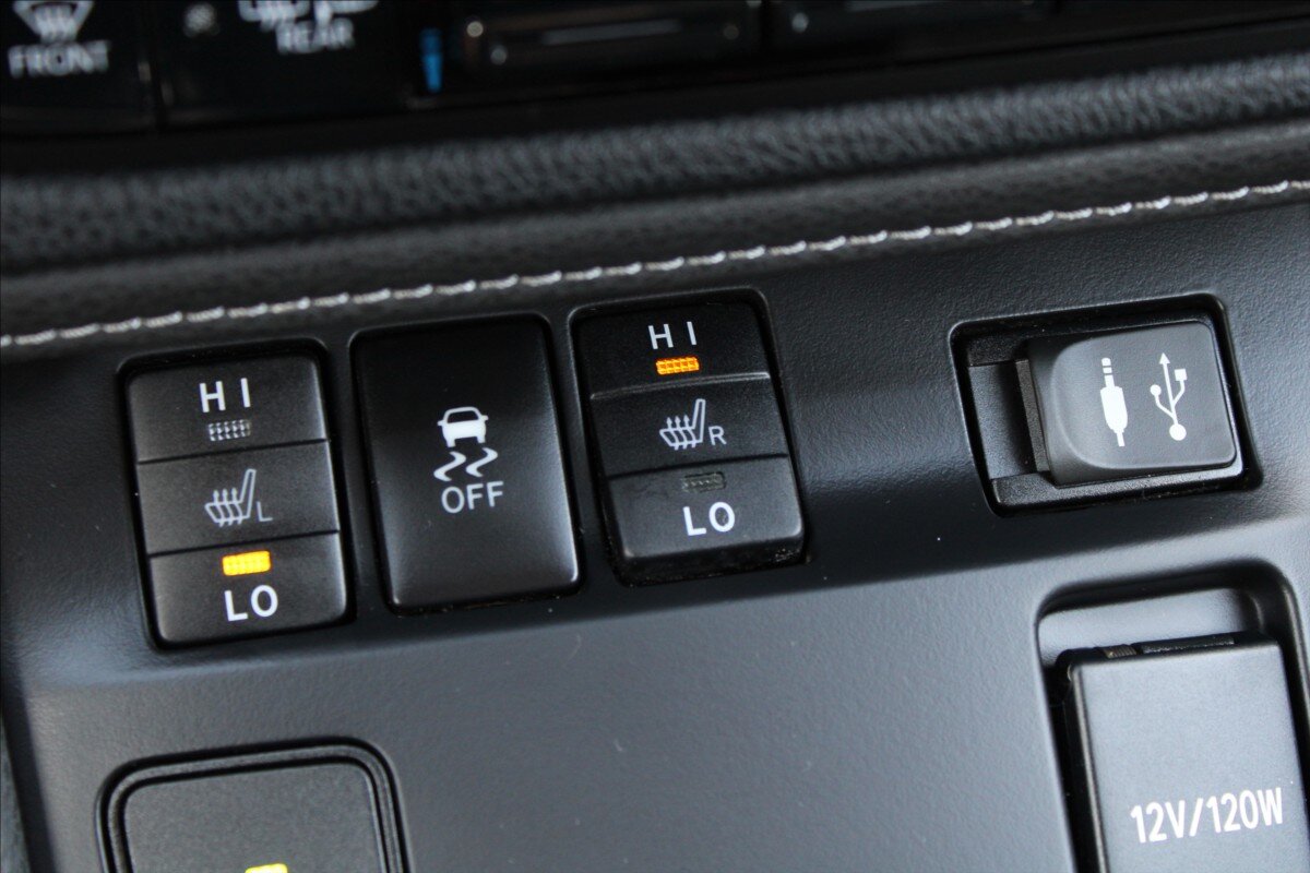 Toyota Auris Hatchback 1,8 l 73 kw