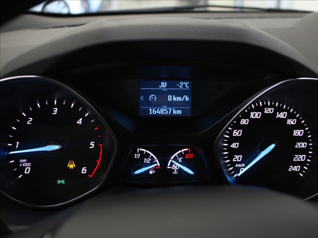 Ford Kuga SUV / Terénní 2,0 l 110 kw