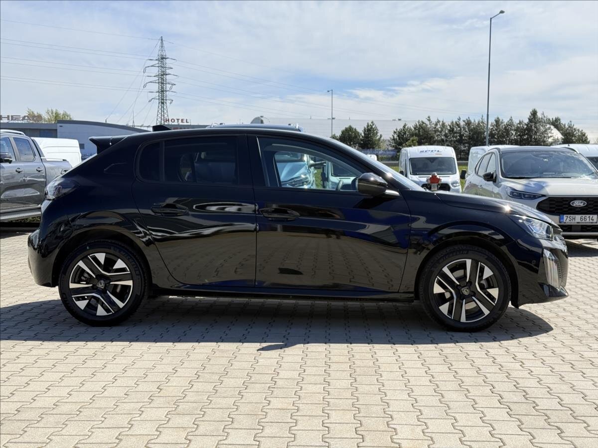 Peugeot 208 Hatchback 1,2 l 74 kw