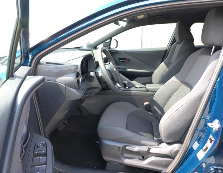 Toyota C-HR Hatchback 2,0 l 111 kw