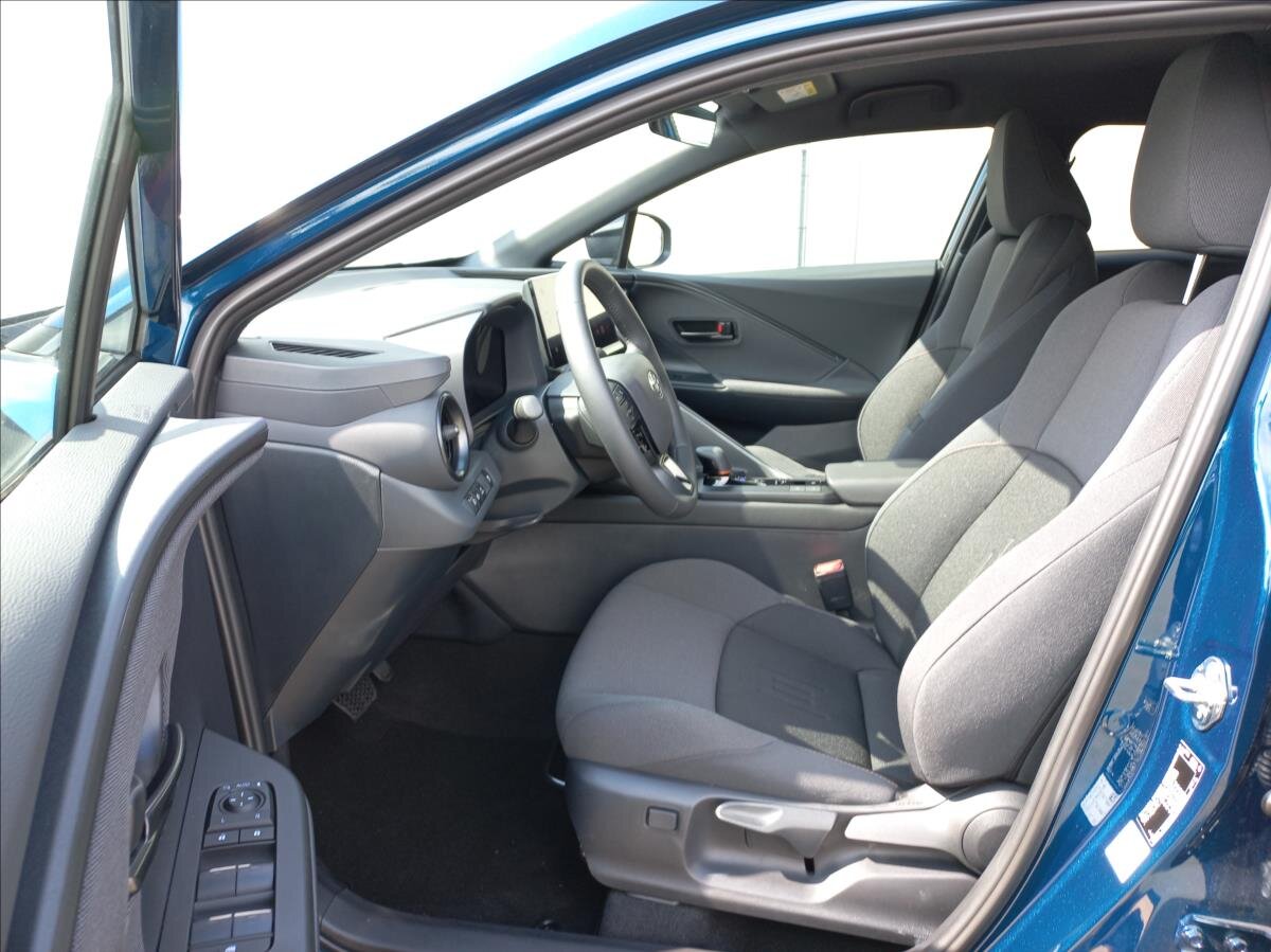 Toyota C-HR Hatchback 2,0 l 111 kw