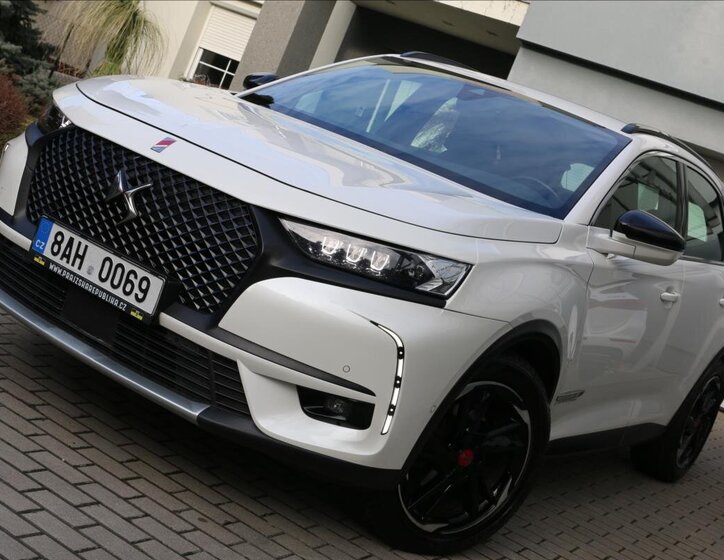 DS Automobiles DS7 Crossback Kombi 2,0 l 130 kw