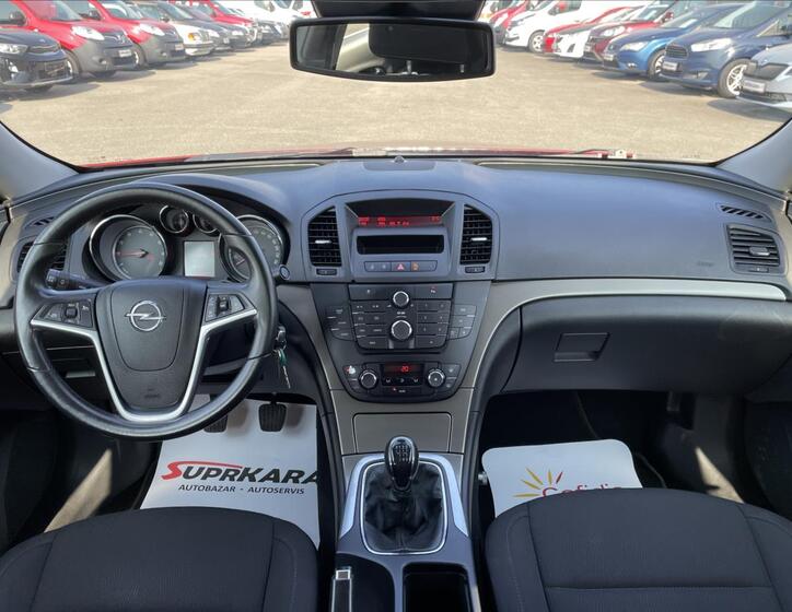 Opel Insignia 10
