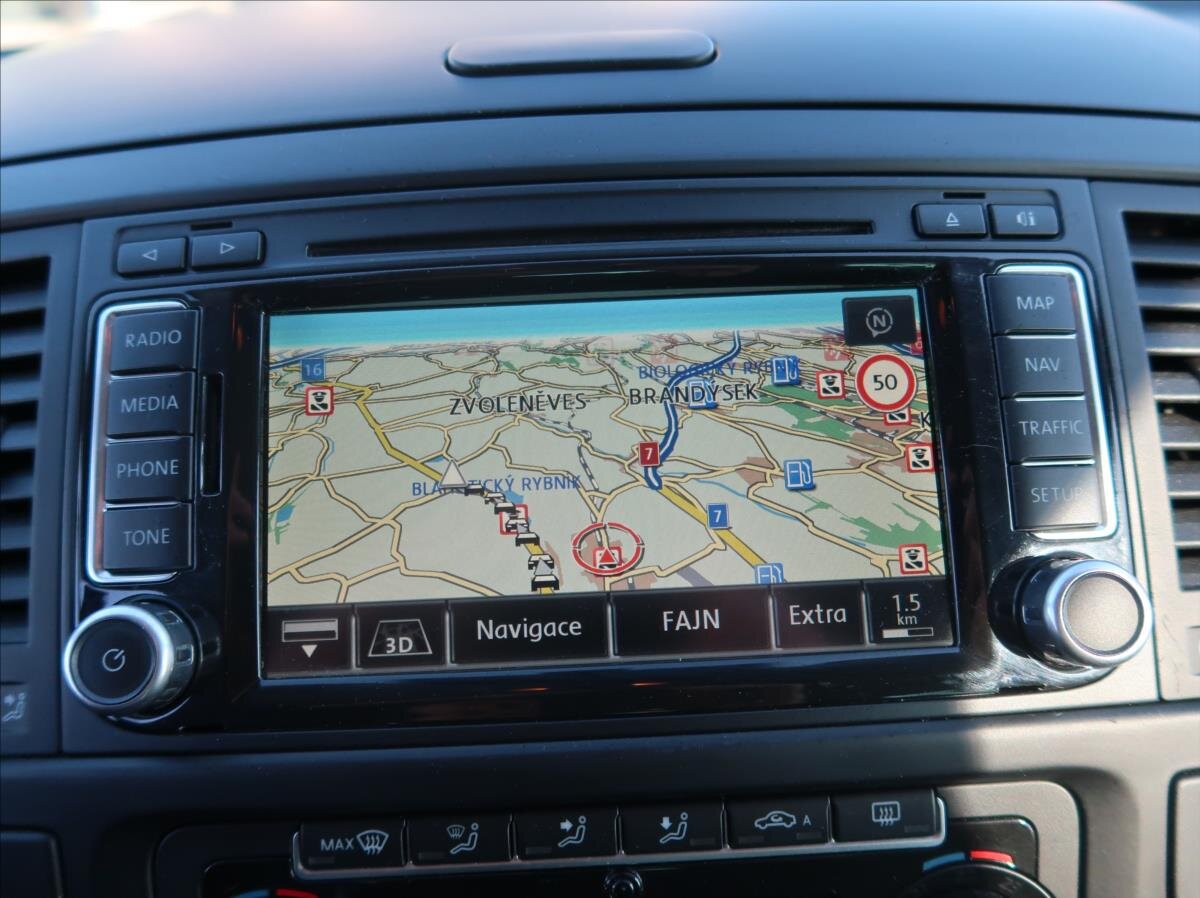 Volkswagen Multivan MPV 2,0 l 103 kw