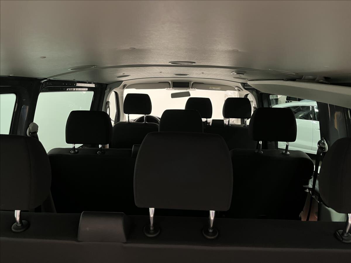 Volkswagen Transporter Kombi 2,0 l 110 kw