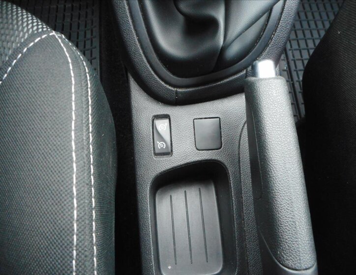 Renault Clio Hatchback 898,0 56 kw