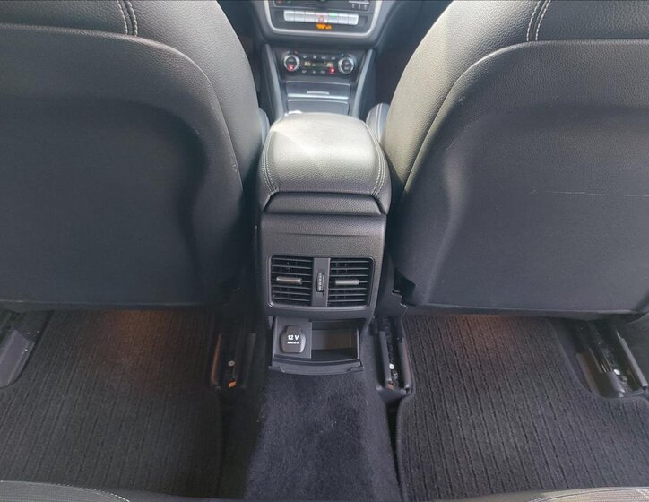 Mercedes-Benz CLA 22