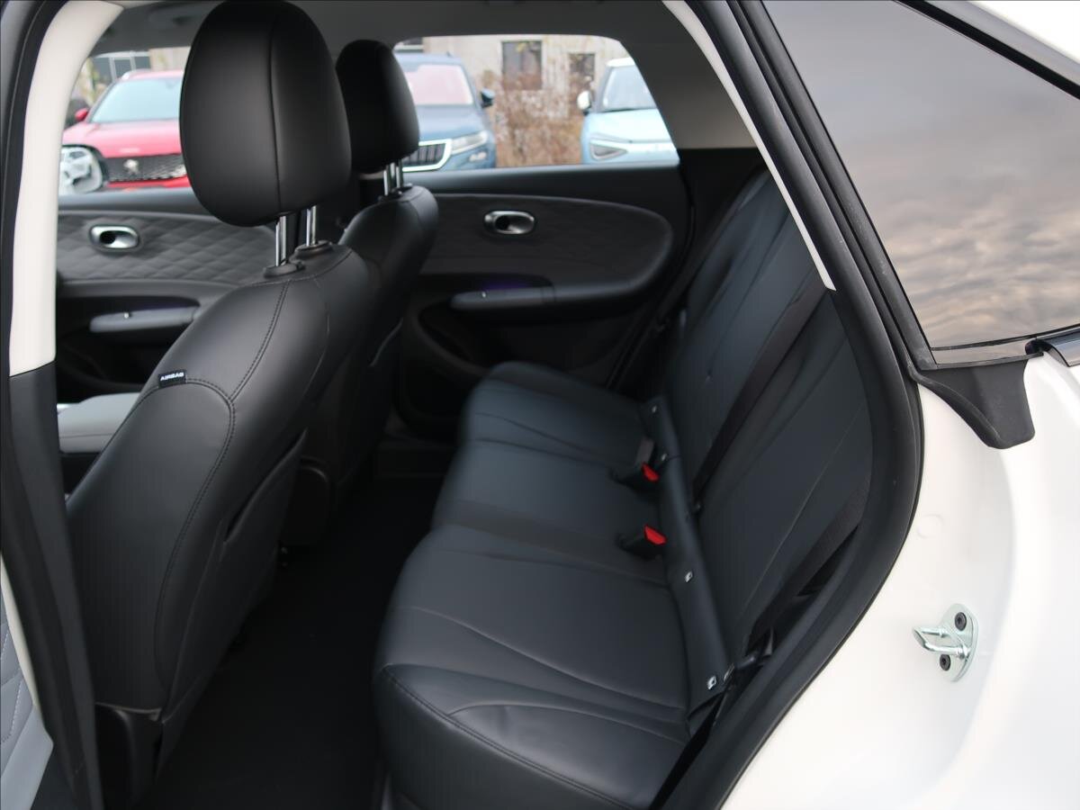 Dongfeng Box Hatchback 0,0 70 kw