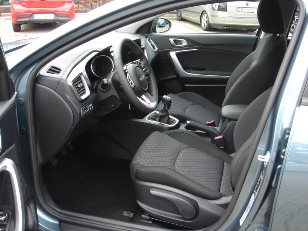 KIA Ceed Hatchback 1,5 l 103 kw