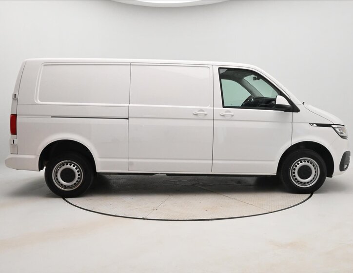 Volkswagen Transporter Skříň 2,0 l 110 kw