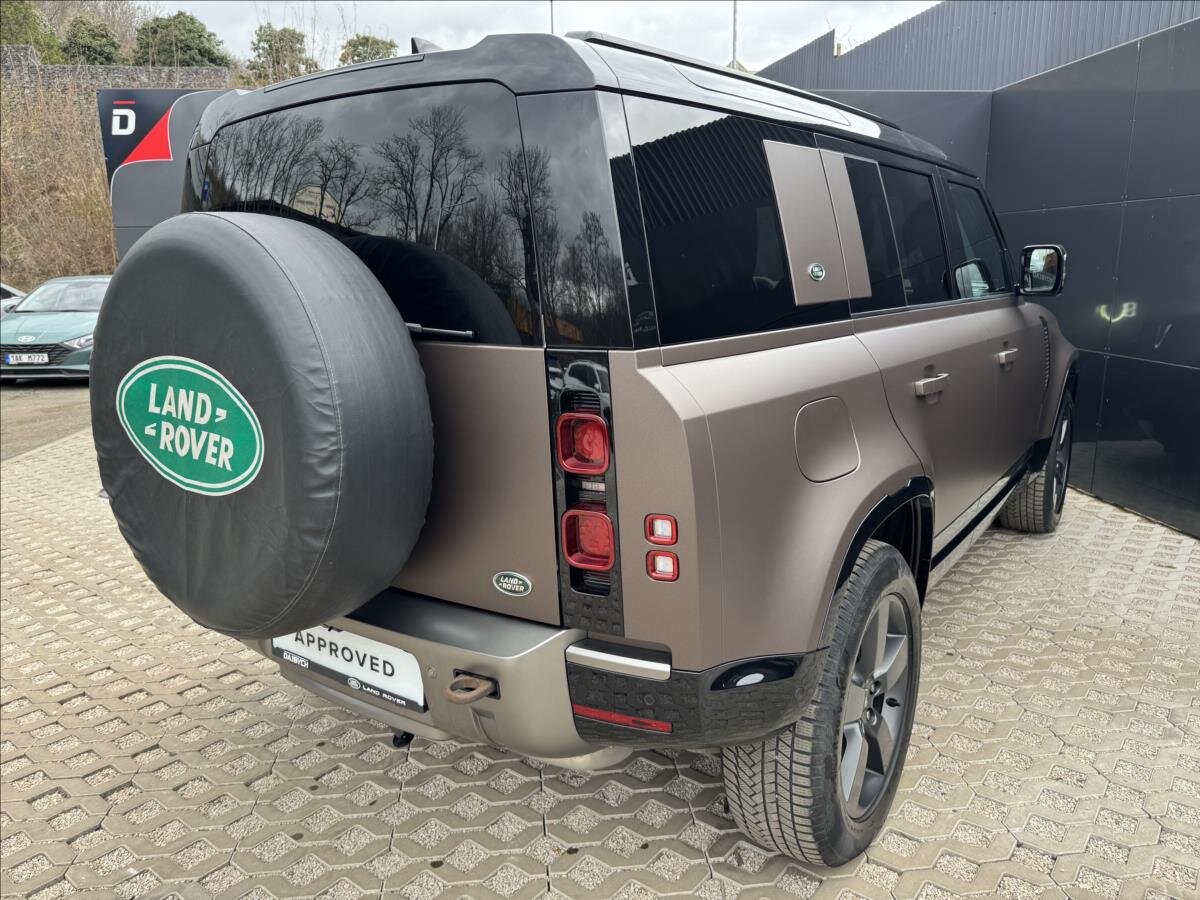 Land Rover Defender Ostatní 3,0 l 221 kw