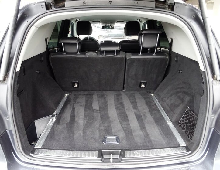 Mercedes-Benz Třídy M SUV / Terénní 3,0 l 190 kw