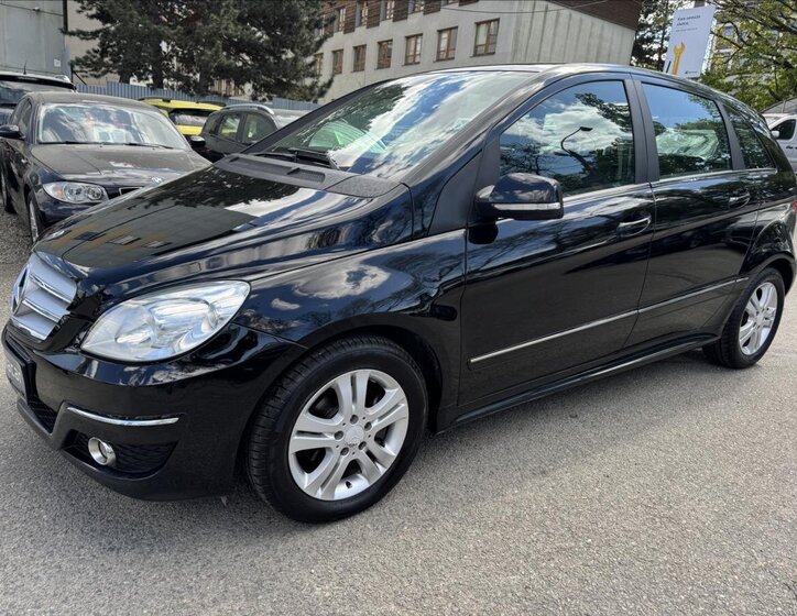 Mercedes-Benz Třídy B Hatchback 2,0 l 103 kw