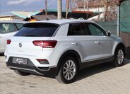 Volkswagen T-Roc CUV 1,5 l 110 kw