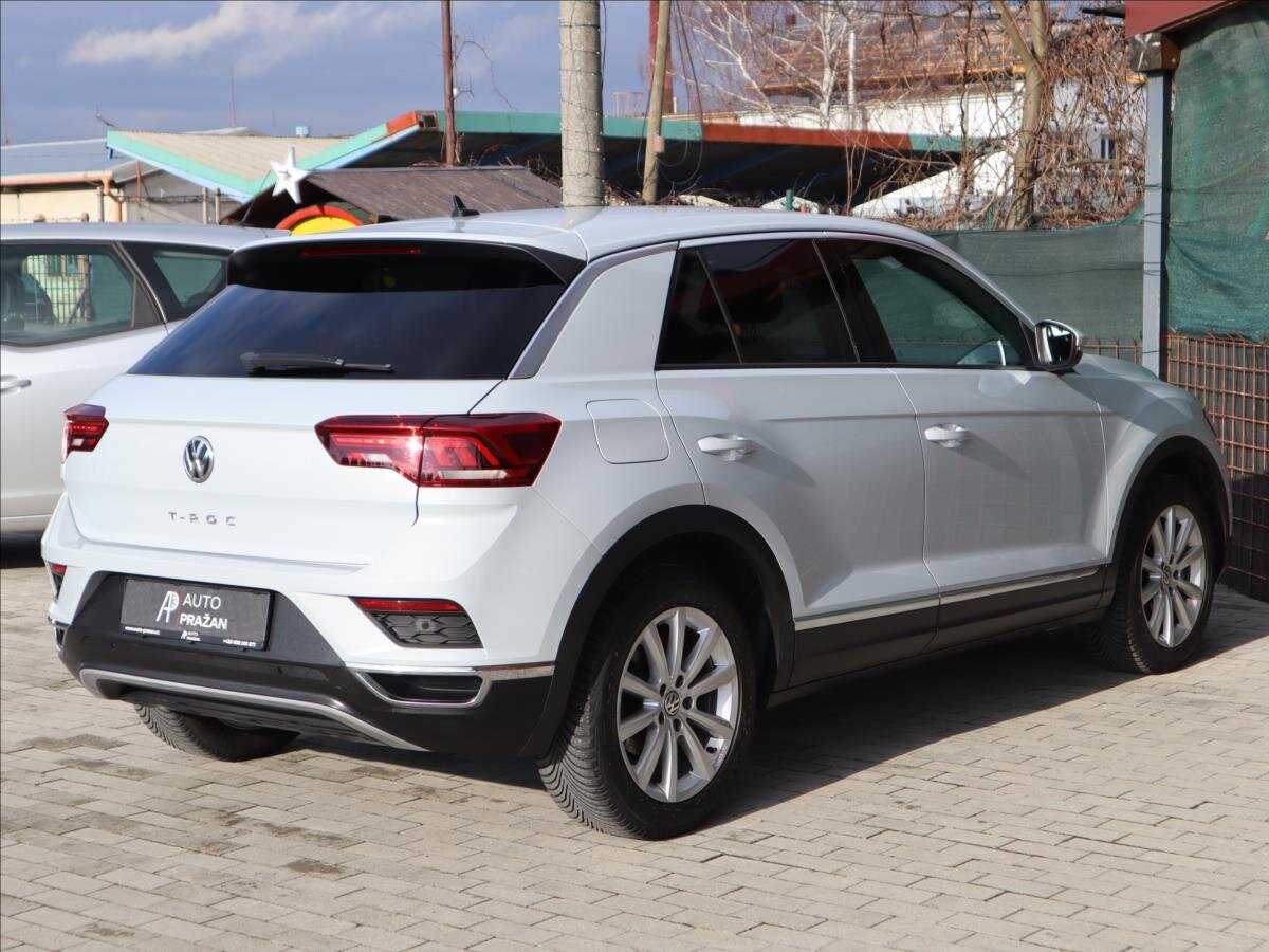 Volkswagen T-Roc CUV 1,5 l 110 kw