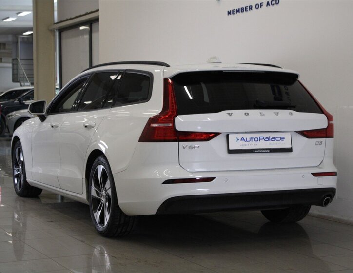 Volvo V60 Kombi 2,0 l 110 kw