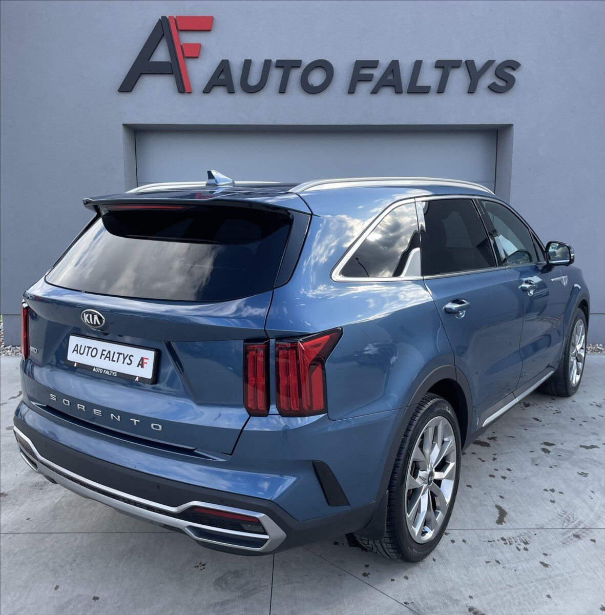 KIA Sorento SUV / Terénní 2,2 l 148 kw