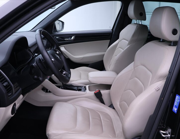 Škoda Kodiaq SUV / Terénní 2,0 l 140 kw