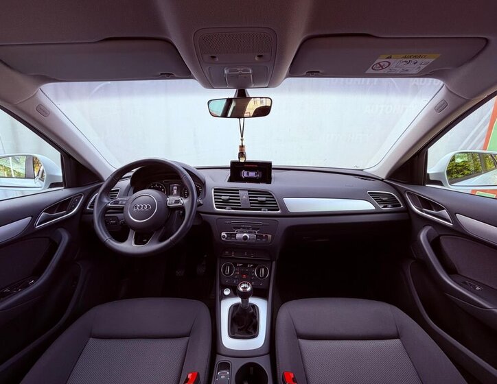 Audi Q3 SUV / Terénní 1,4 l 110 kw