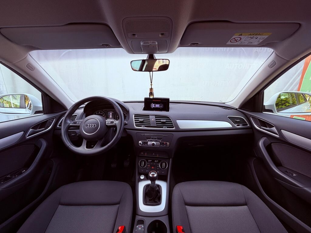 Audi Q3 SUV / Terénní 1,4 l 110 kw