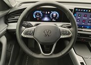 Volkswagen Passat 16