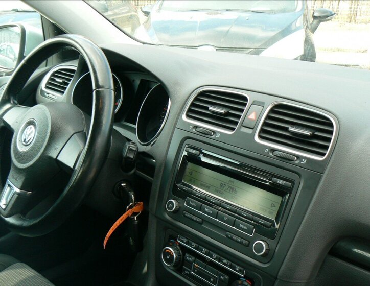 Volkswagen Golf Hatchback 1,4 l 90 kw