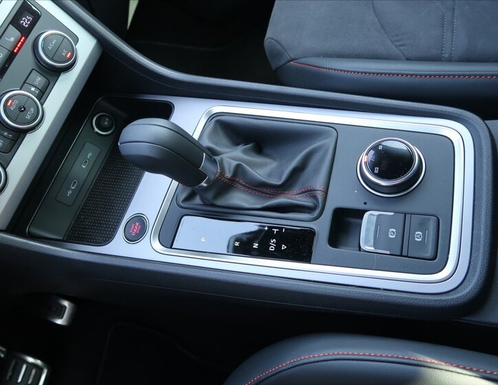 Seat Ateca SUV / Terénní 1,5 l 110 kw