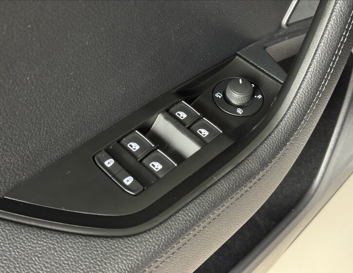 Škoda Superb Kombi 1,4 l 160 kw