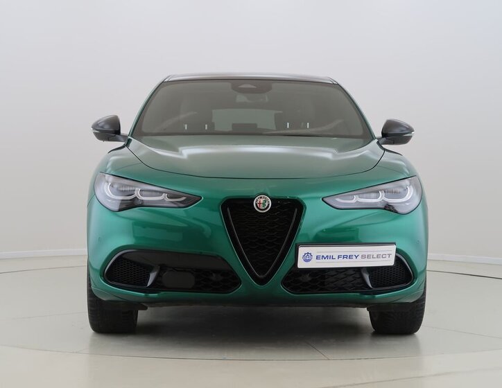 Alfa Romeo Stelvio SUV / Terénní 2,0 l 206 kw