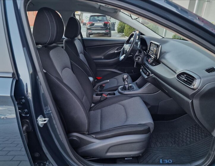 Hyundai i30 Kombi 1,6 l 85 kw