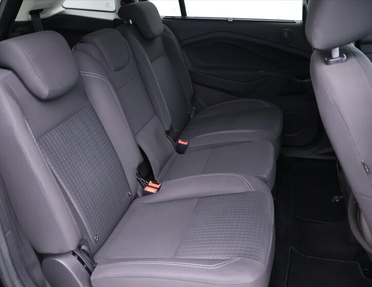 Ford Grand C-MAX MPV 2,0 l 110 kw