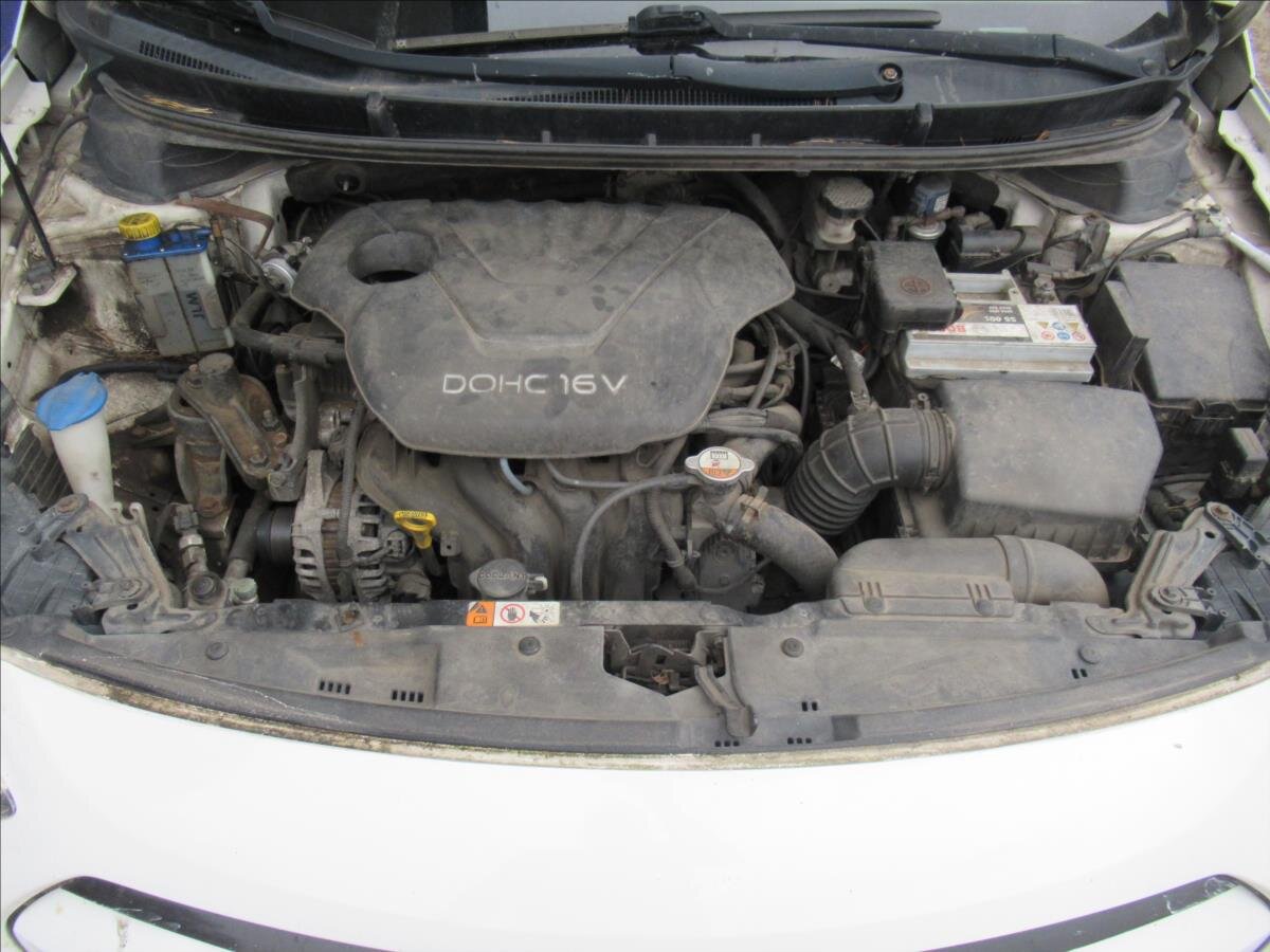 Hyundai i30 Kombi 1,6 l 88 kw