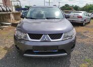 Mitsubishi Outlander 8