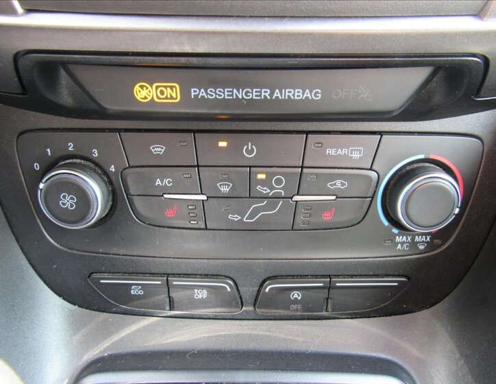 Ford Tourneo Connect Kombi 1,5 l 88 kw