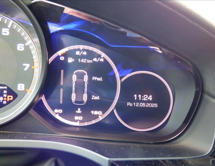 Porsche Cayenne SUV 2,9 l 324 kw