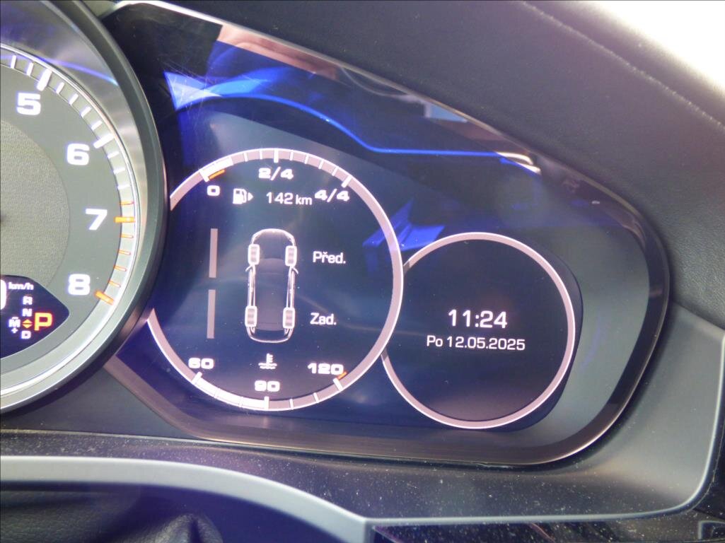 Porsche Cayenne SUV 2,9 l 324 kw