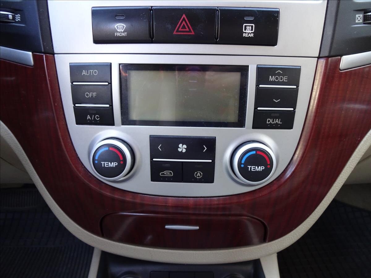 Hyundai Santa Fe SUV / Terénní 2,2 l 114 kw