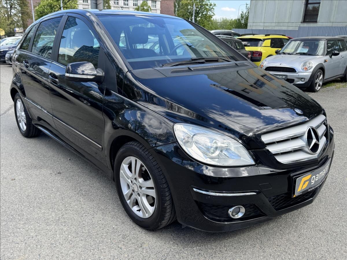Mercedes-Benz Třídy B Hatchback 2,0 l 103 kw