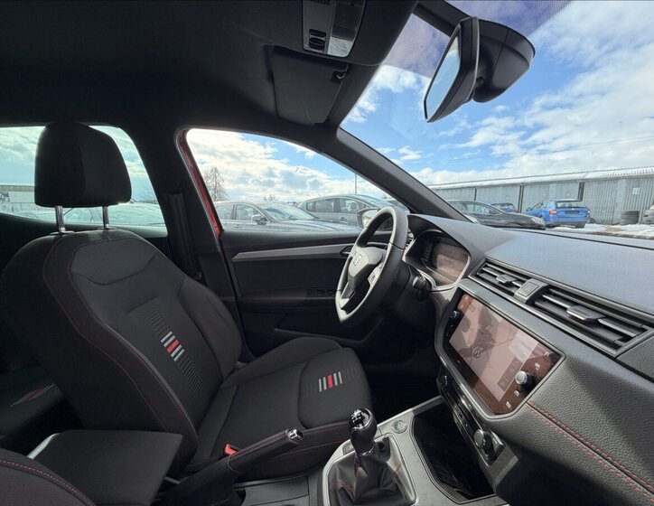 Seat Arona Hatchback 1,5 l 110 kw