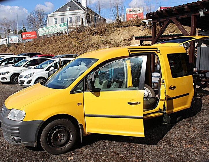 Volkswagen Caddy Skříň 2,0 l 51 kw